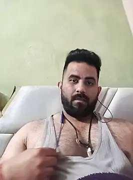 Snapshot of Vickymehra005 chatting on 02-02-25, 07:46 Vickymehra005 online show from 02-02-25, 07:46