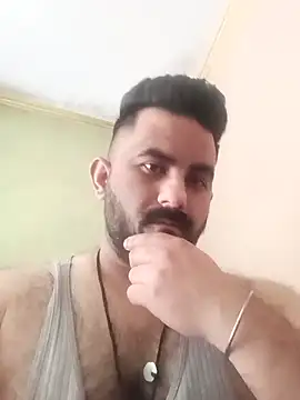 Snapshot of Vickymehra005 chatting on 03-16-25, 06:31 Vickymehra005 online show from 03-16-25, 06:31