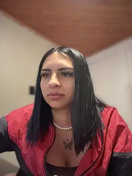 Hilary pinkk online show from 12-04-25, 02:10