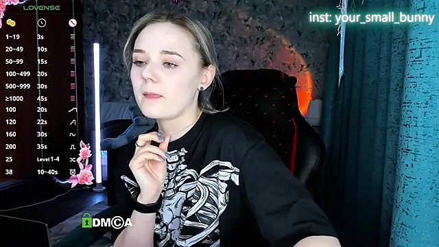 Your small bunny online show from 04-10-26, 02:06