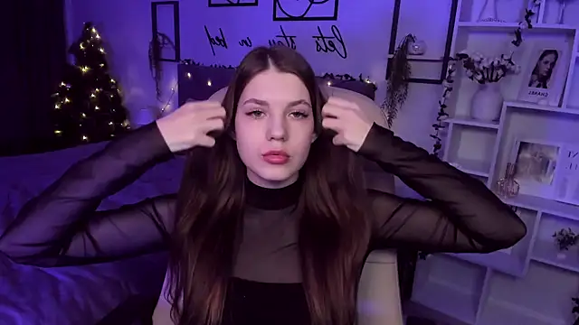 BellaSweetHeart online show from 12-27-24, 08:39