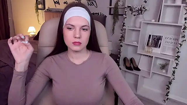 BellaSweetHeart online show from 01-21-25, 09:03