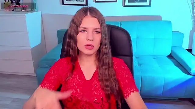 BellaSweetHeart online show from 10-24-25, 11:50