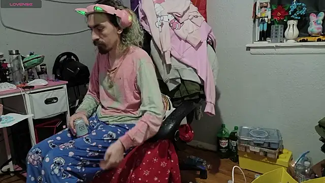 tallnerdyguy online show from 02-16-26, 03:35