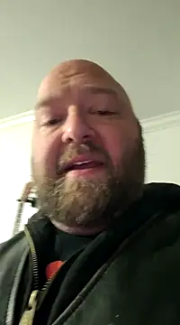 Strong Bear89 online show from 12-20-24, 09:11