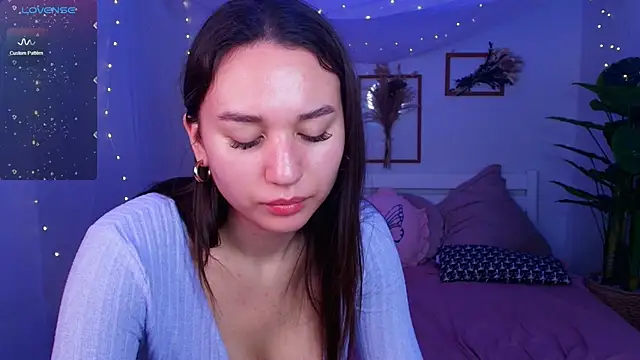 margeriTirell online show from 10-10-25, 02:54