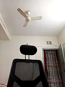 Tisha-01 online show from 11-05-25, 01:16