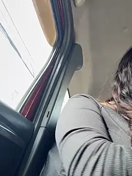 Snapshot of Alysson-- chatting on 04-07-26, 01:44 Alysson-- online show from 04-07-26, 01:44