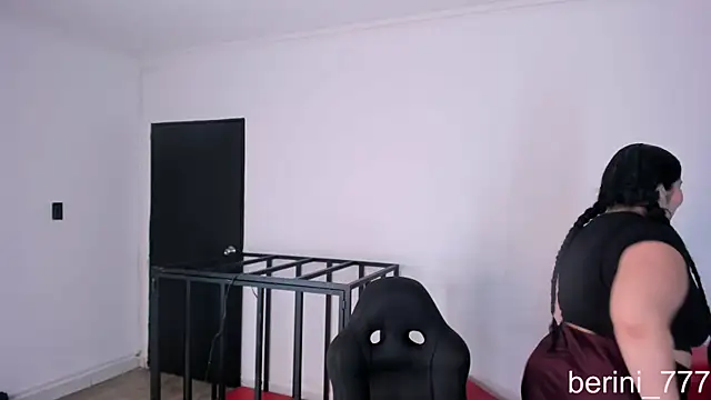 AmberiniHoffman online show from 05-19-26, 12:11