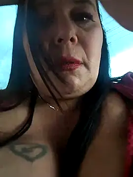 sara pineros online show from 03-06-25, 04:49