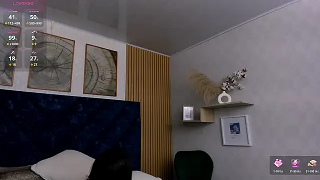 Snapshot of Charlotte_Mayer chatting on 06-12-26, 11:31 Charlotte Mayer online show from 06-12-26, 11:31