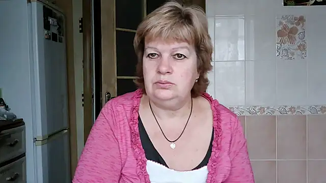 Snapshot of Ettie_Tonia chatting on 01-03-25, 11:46 Ettie Tonia online show from 01-03-25, 11:46