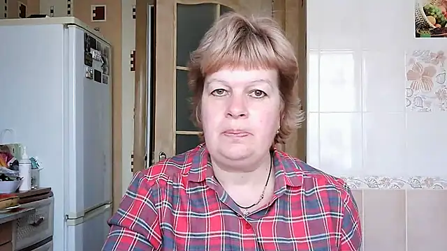 Snapshot of Ettie_Tonia chatting on 03-10-25, 07:53 Ettie Tonia online show from 03-10-25, 07:53