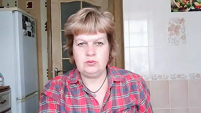 Snapshot of Ettie_Tonia chatting on 03-19-25, 12:45 Ettie Tonia online show from 03-19-25, 12:45