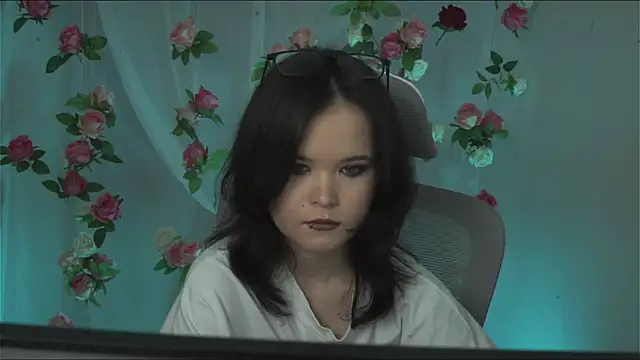 Snapshot of Elainebeness chatting on 02-07-25, 07:17 Elainebeness online show from 02-07-25, 07:17
