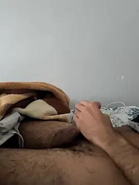 Snapshot of kinghunter21 chatting on 01-18-25, 12:26 kinghunter21 online show from 01-18-25, 12:26