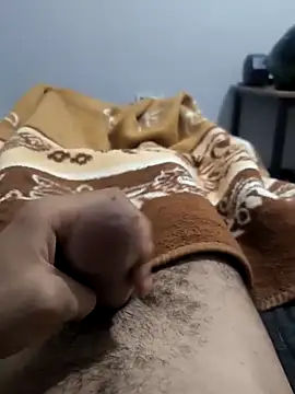 Snapshot of kinghunter21 chatting on 11-16-25, 11:43 kinghunter21 online show from 11-16-25, 11:43