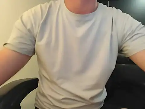 jayb0y61 online show from 05-03-26, 03:23