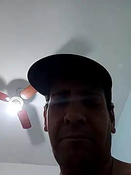 Snapshot of Gostozim7 chatting on 12-12-24, 12:16 Gostozim7 online show from 12-12-24, 12:16