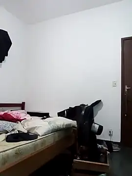 Snapshot of Gostozim7 chatting on 12-23-24, 03:18 Gostozim7 online show from 12-23-24, 03:18