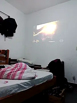 Snapshot of Gostozim7 chatting on 01-08-25, 11:19 Gostozim7 online show from 01-08-25, 11:19