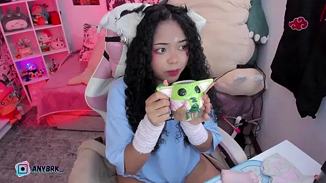 anyburkee online show from 10-22-25, 12:11