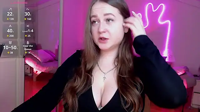 Snapshot of LizzyShine chatting on 02-23-25, 05:50 LizzyShine online show from 02-23-25, 05:50