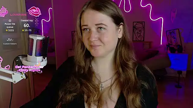 LizzyShine online show from 11-03-25, 05:03