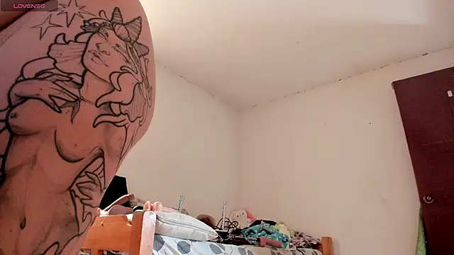 Miss oliviaa online show from 11-04-25, 03:00