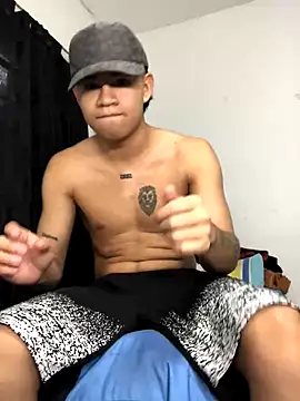 logannth online show from 11-23-25, 09:36