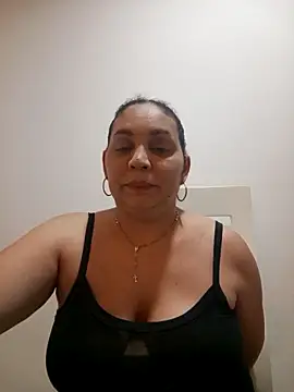 MirandaSoto online show from 12-05-25, 03:26