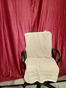 Stripy Doll online show from 09-16-25, 03:24