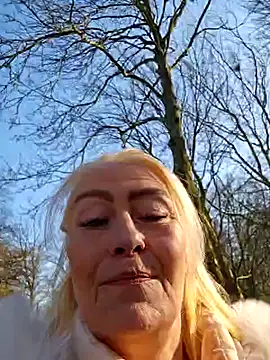 lisalustjouw online show from 03-07-25, 01:40