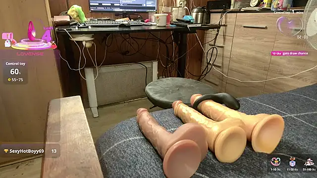 misteryman1956 online show from 09-17-25, 07:10