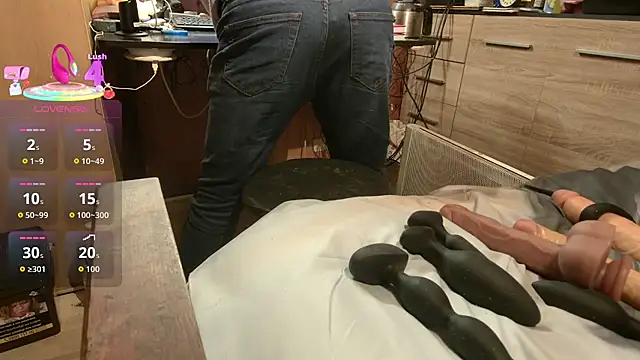 misteryman1956 online show from 01-14-26, 08:20