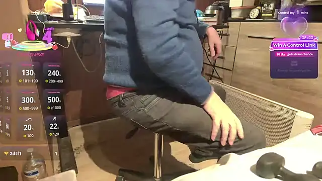 misteryman1956 online show from 04-06-26, 04:52