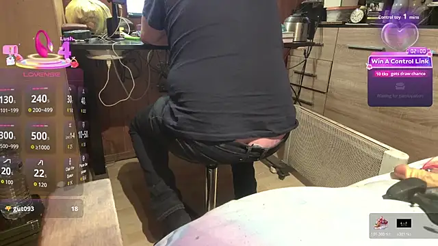 misteryman1956 online show from 04-18-26, 07:07