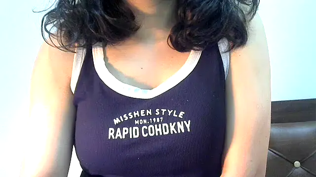 Snapshot of phuljhadi chatting on 02-04-25, 04:50 phuljhadi online show from 02-04-25, 04:50