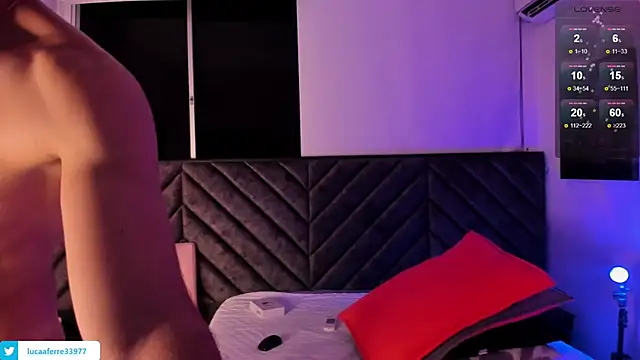 Snapshot of Luca_ferrer_ chatting on 12-09-24, 06:23 Luca ferrer online show from 12-09-24, 06:23