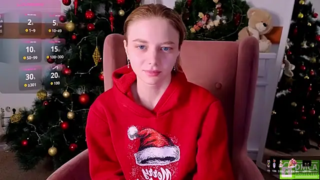 Snapshot of MirraBellanta chatting on 12-22-25, 10:40 MirraBellanta online show from 12-22-25, 10:40