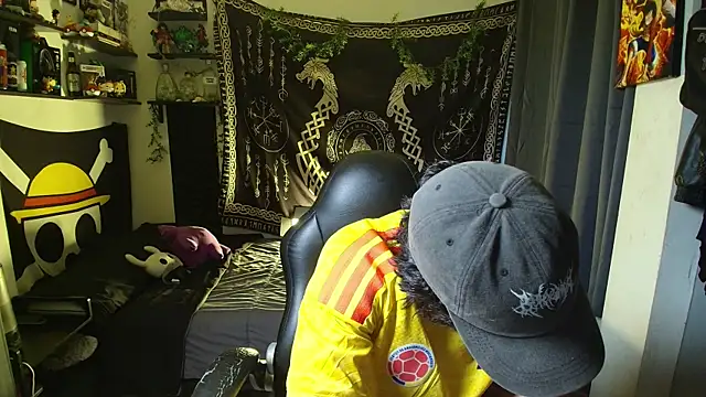 Snapshot of kairozz chatting on 06-15-26, 05:37 kairozz online show from 06-15-26, 05:37
