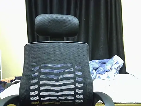 Horny-slut  online show from 11-14-25, 05:28