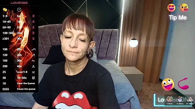 Snapshot of NatashaMason_ chatting on 06-10-26, 07:35 NatashaMason online show from 06-10-26, 07:35