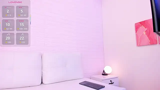 RenataJhonson  online show from 09-10-25, 05:40