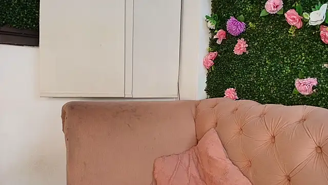 julieta aguilar1 online show from 11-04-25, 08:08