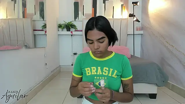 julieta aguilar1 online show from 11-20-25, 08:19