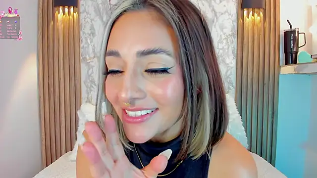 Nanda Vixen online show from 03-20-25, 05:24