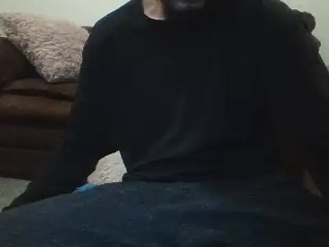 Snapshot of Curved4Pleasure chatting on 12-19-24, 02:57 Curved4Pleasure online show from 12-19-24, 02:57