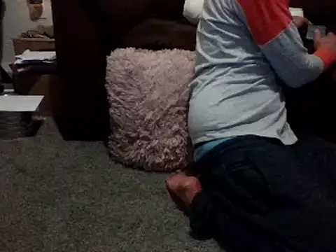 Snapshot of Curved4Pleasure chatting on 02-16-25, 05:37 Curved4Pleasure online show from 02-16-25, 05:37