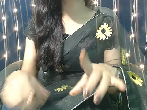 Yashi online show from 10-29-25, 11:56